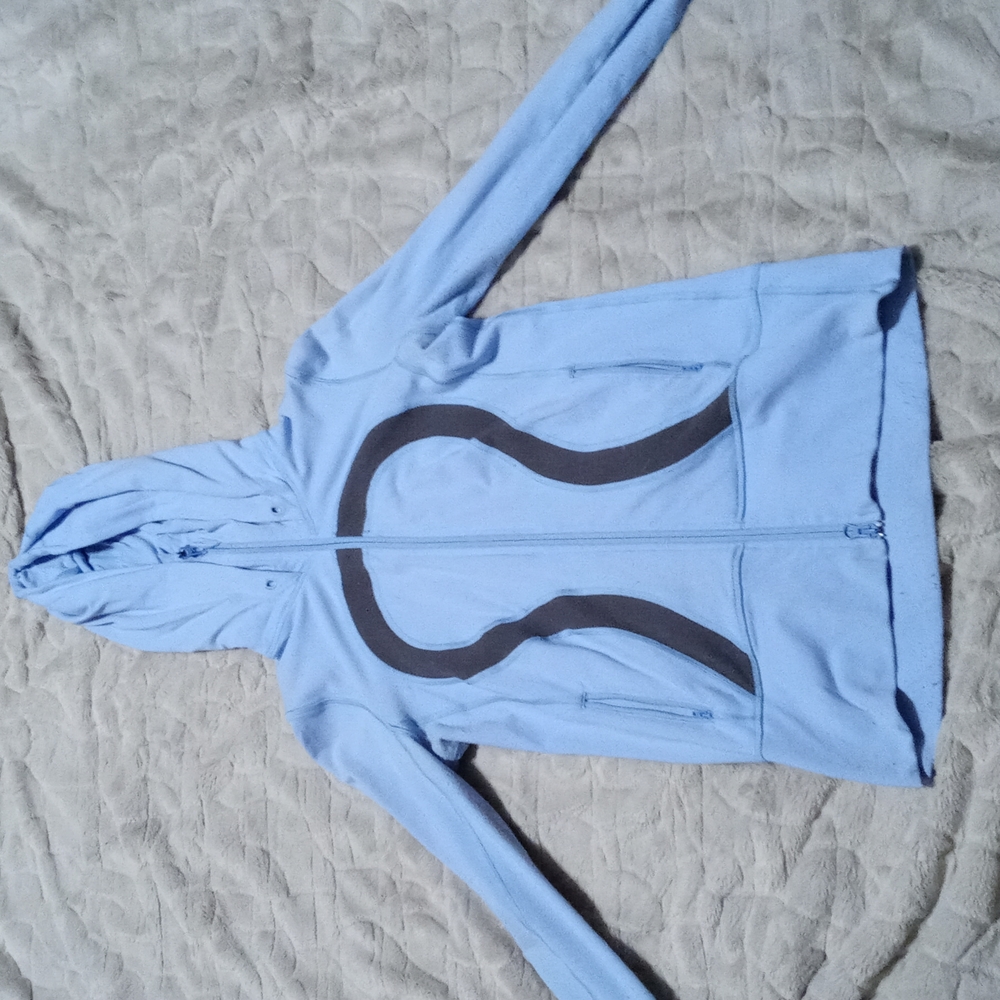 Lululemon in stride zip up jacket
